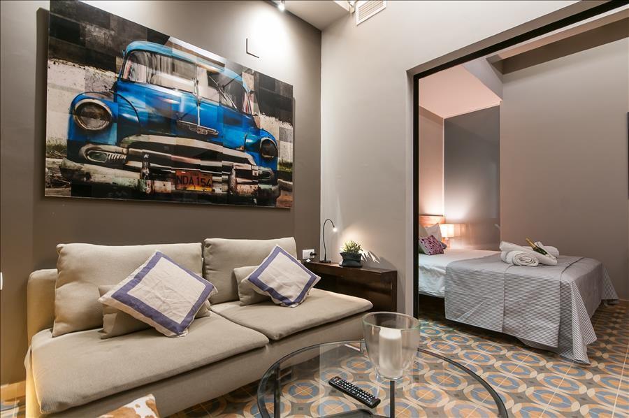 רואיסי-אן-פרנס Standing Hotel Suites By Actisource מראה חיצוני תמונה
